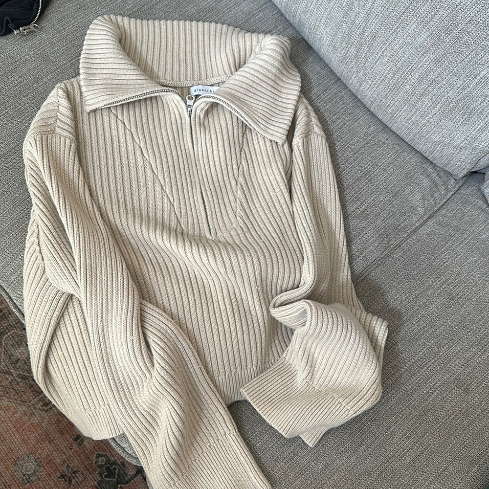 Gianni Bini sweater